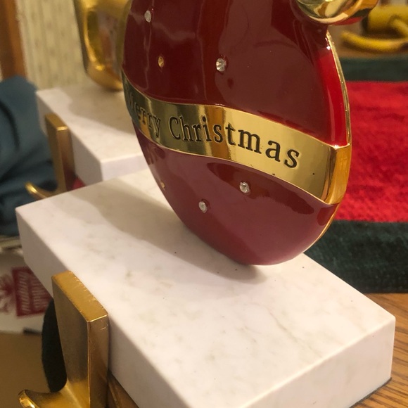2 BRAND NEW Marble based Christmas stocking holders - Picture 3 of 6